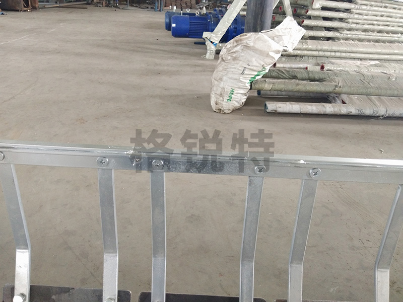 彈簧式可調(diào)節(jié)合金清掃器 彈簧式可調(diào)節(jié)合金清掃器