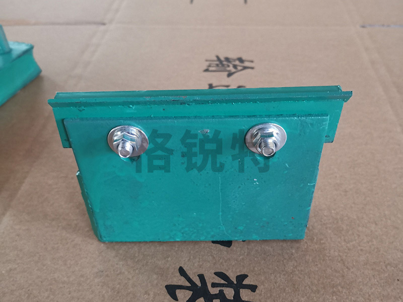 合金刀頭刀片刀架橡膠體 合金刀頭刀片刀架橡膠體